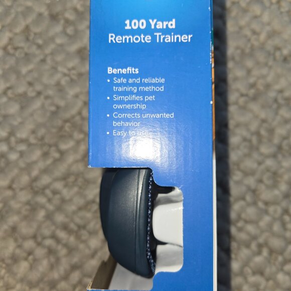 Pet safe one hundred yard remote trainer - Picture 4 of 7